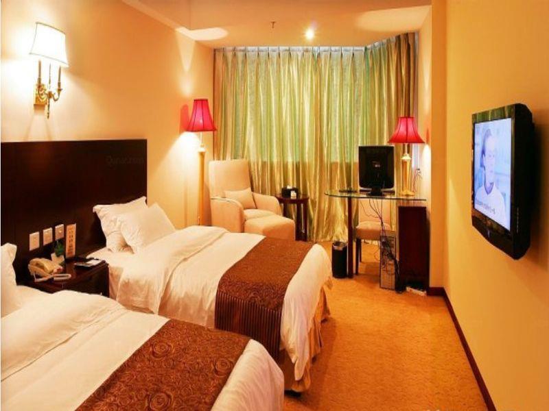 Crown International Hotel Ченду Екстер'єр фото