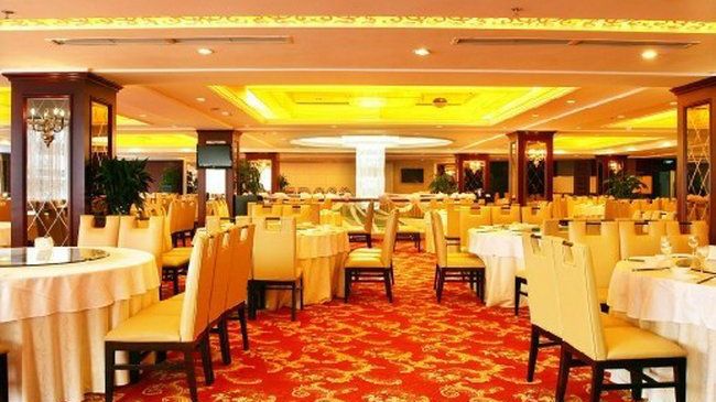 Crown International Hotel Ченду Ресторан фото